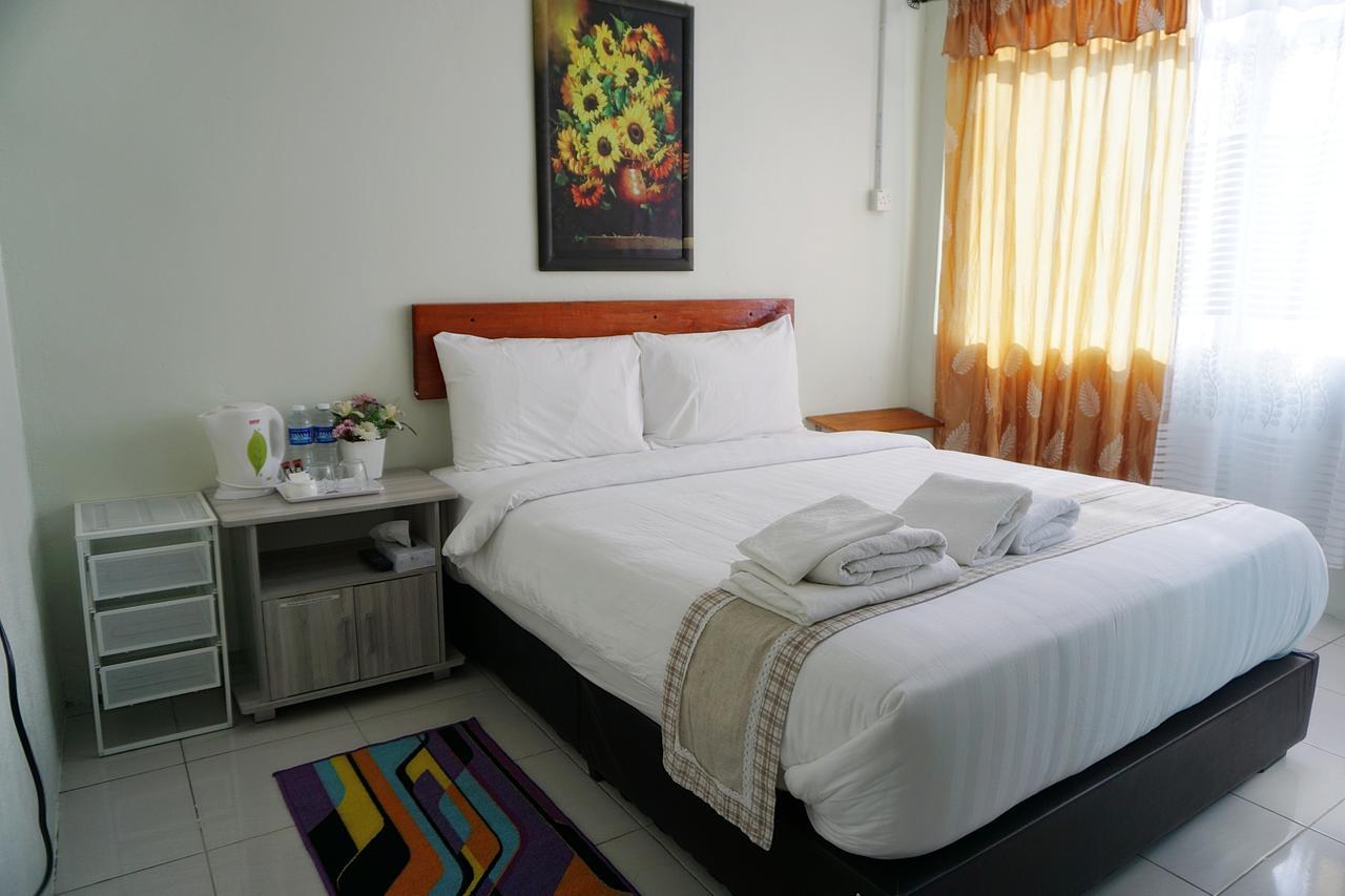 Milvus Hotel Kuah Exterior foto