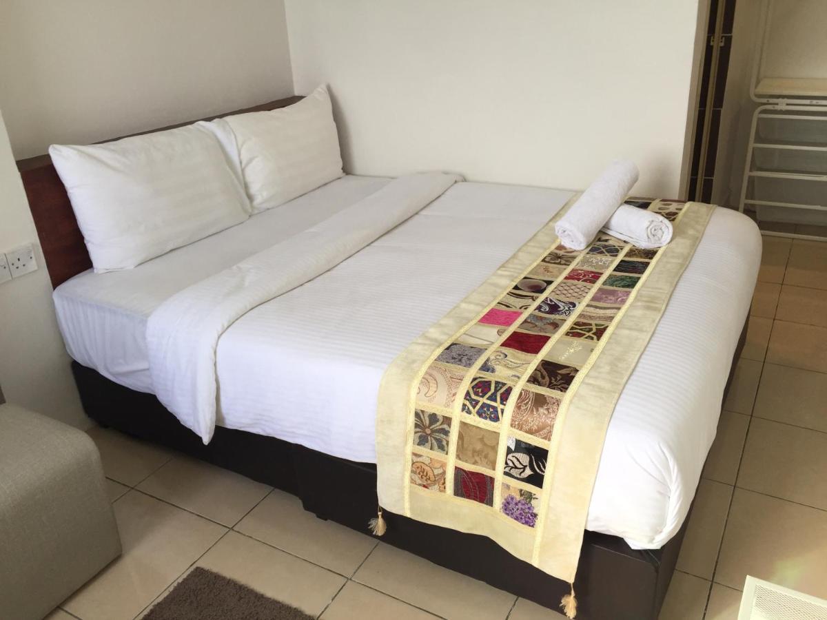 Milvus Hotel Kuah Exterior foto